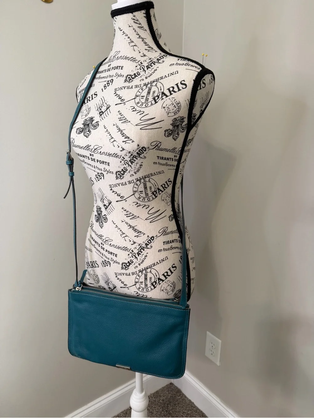 Vince Camuto Teal Pebbled Leather Crossbody/Shoulder Bag
